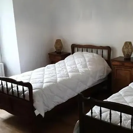 Maison Spacieuse Avec Jardin A Ferienhaus Bressuire