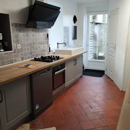 Maison Spacieuse Avec Jardin A Ferienhaus Bressuire